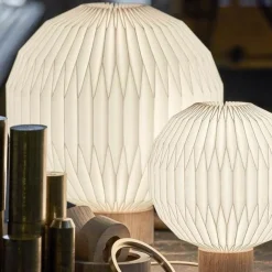 375 petite lampe de table