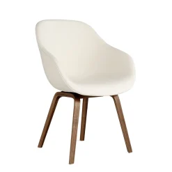 About a chair AAC 123 - Noyer