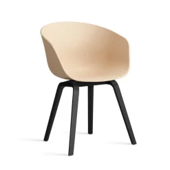 About a chair AAC 22 - pied bois