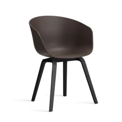 About a chair AAC 22 - pied bois