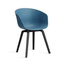 About a chair AAC 22 - pied bois