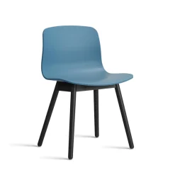 About a chair pieds bois AAC 12