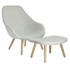 About A Lounge Chair AAL 92