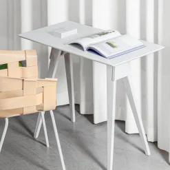 Arco Small Desk