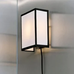 Ava Square - Applique