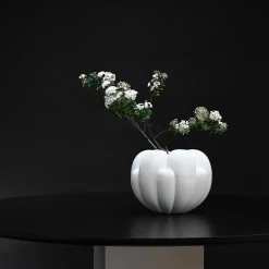 Bloom vase