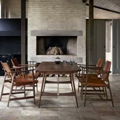 BM1106 Chaise Huntsman