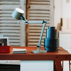 Bolt Desk Small 2 Arm Foot