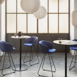 Brio - Table à hauteur variable