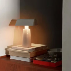 Caret MF1 - Lampe de table sans fil