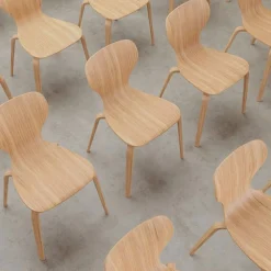 Chaise Ears avec Pieds en bois