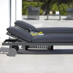 Chaise longue DNA