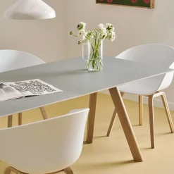 Copenhague table CPH30 - Pied chêne laqué 200x90 cm