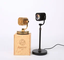 Corduroy II Spot sur Socle