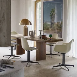 DAL Fiberglass Armchair - La Fonda base