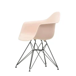 Eames Fauteuil DAR