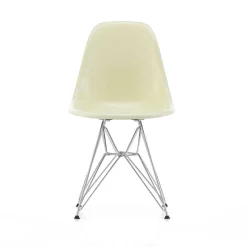 Eames Fiberglass Side Chair DSR