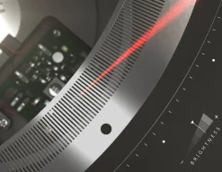 Eva lampe à poser - Argent anodisé (Outlet)