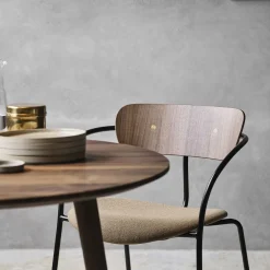 In Between Table SK3