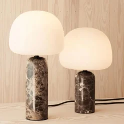 Kin table lamp