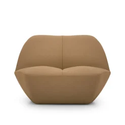 Kisss Lounge Chair