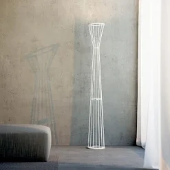 Lampadaire Lightwire