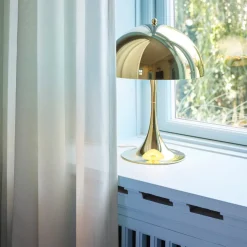 Lampe à poser Panthella 320