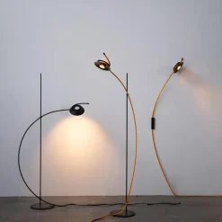 Ms. Bowjangles Lampadaire