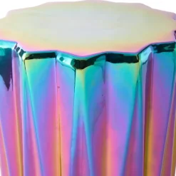 Oily Folds Stool