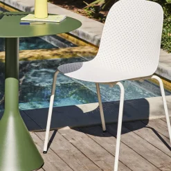 Palissade Cone Table