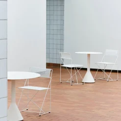 Palissade Cone Table