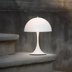 Panthella 250 Portable Opale