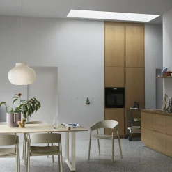 Strand Lamp - Closed