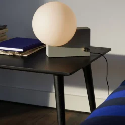 Table In Between SK23