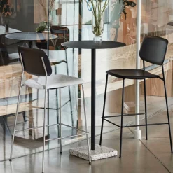 Tabouret de bar soft edge P10 avec revêtement