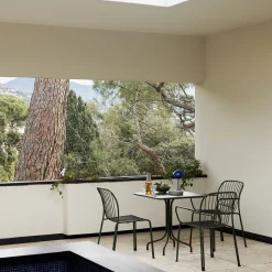 Thorvald Table café carrée SC97