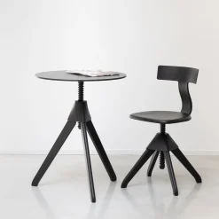 Topsy Table à hauteur réglable